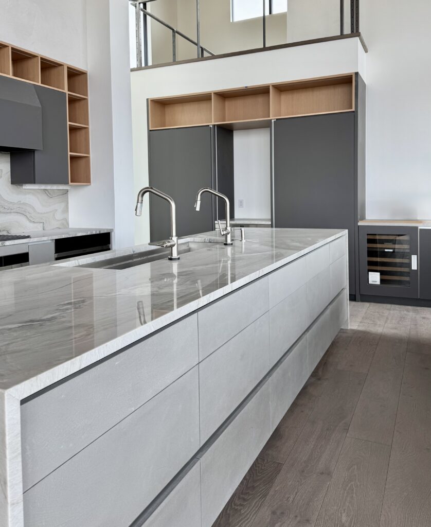 custom panels, panel with custom coating, decorative coating for cabinetry panels, concrete plaster, concrete coating, extra durable kitchen cabinets, extra durable cabinetry panels, flat panel for kitchen, euro style cabinets