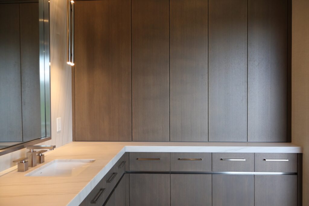 euro cabinets, custom bathroom cabinets, bathroom vanity, luxury bathroom, custom home cabinetry, european cabinetry